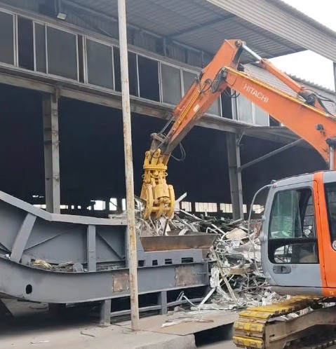 室內與室外主機與上料板分隔式安裝